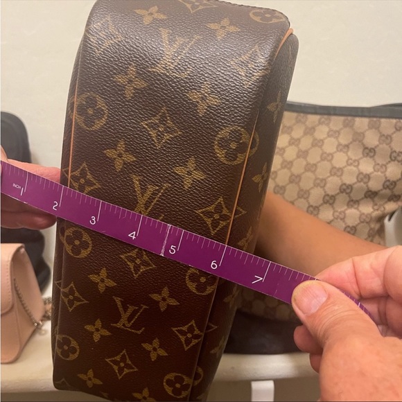 LV Trouville Handbag - Picture 11 of 12